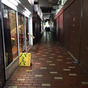 閉まりすぎ・・・