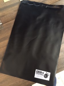 かっこよいと評判なメール便袋