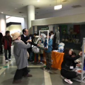 隠し撮りなのでボケさせました。