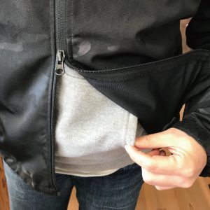 ダブルジッパー（ファスナー）はいいよ！