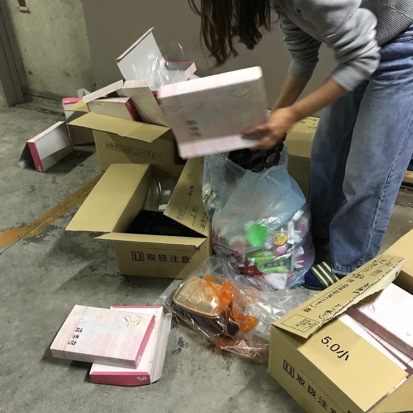 そのあと、分別して出しました(￣▽￣)